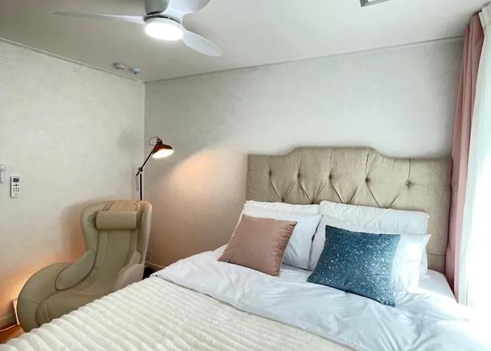Apartment 플로팅 클라우드 Seoul