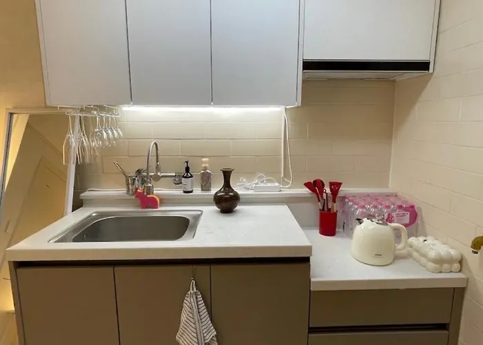 Apartment 플로팅 클라우드 Seoul