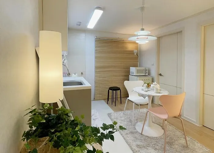 Apartment 플로팅 클라우드 *